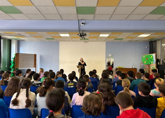 La magia dell’opera arriva a scuola: incontro con Gaia